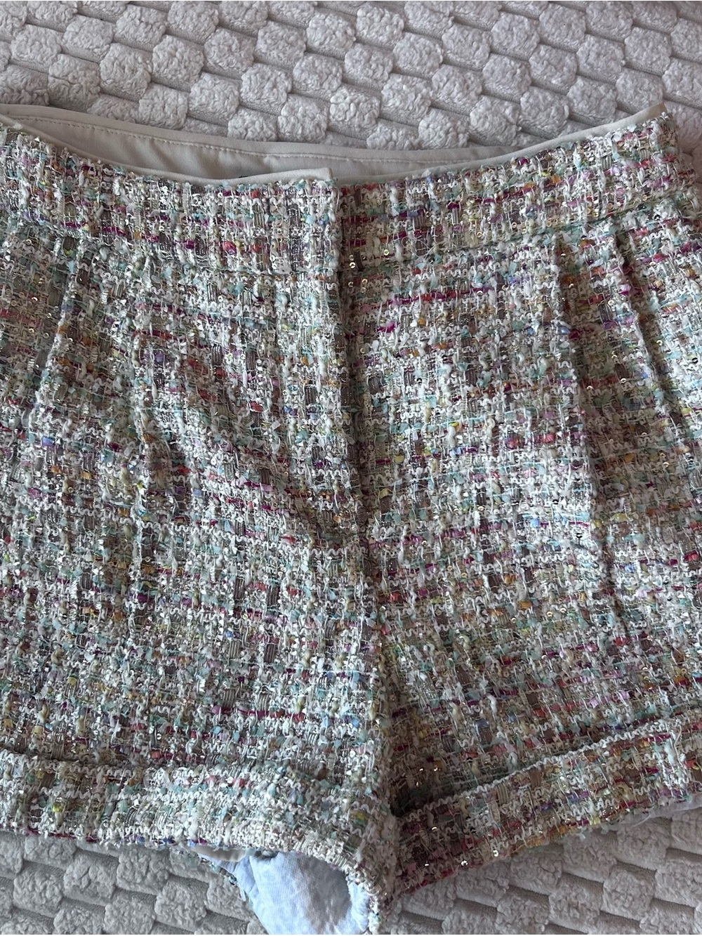 Express Cream Bouclé High-Waist Tweed Shorts with Multicolor Fleck